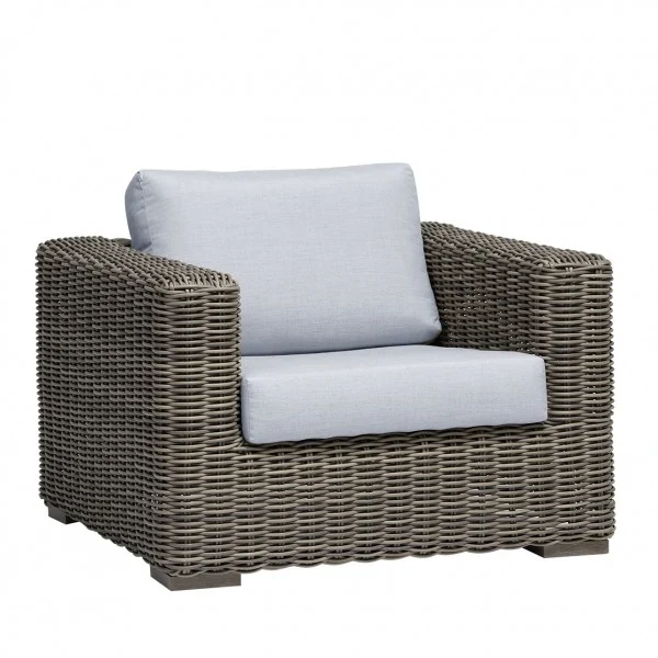 Dor-Val Club Chair (D24180) product image